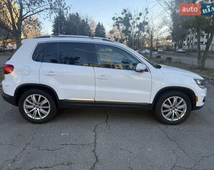 Белый Фольксваген Тигуан, объемом двигателя 1.98 л и пробегом 207 тыс. км за 12300 $, фото 2 на Automoto.ua