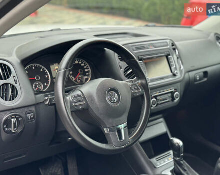 Белый Фольксваген Тигуан, объемом двигателя 1.97 л и пробегом 270 тыс. км за 12600 $, фото 26 на Automoto.ua