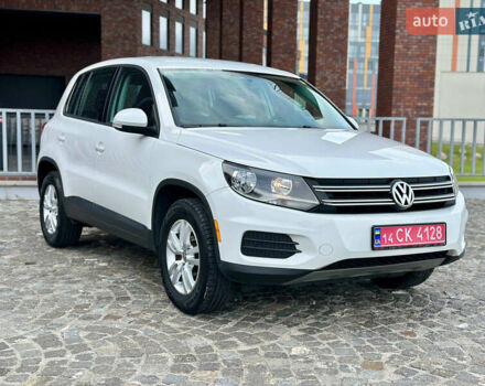Белый Фольксваген Тигуан, объемом двигателя 1.98 л и пробегом 199 тыс. км за 11499 $, фото 4 на Automoto.ua