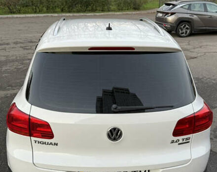 Білий Фольксваген Тігуан, об'ємом двигуна 2 л та пробігом 91 тис. км за 14900 $, фото 6 на Automoto.ua