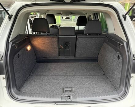 Белый Фольксваген Тигуан, объемом двигателя 2 л и пробегом 183 тыс. км за 9700 $, фото 7 на Automoto.ua