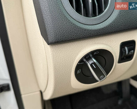 Білий Фольксваген Тігуан, об'ємом двигуна 1.98 л та пробігом 195 тис. км за 10900 $, фото 7 на Automoto.ua