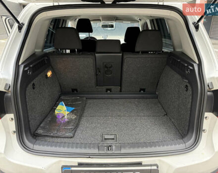 Белый Фольксваген Тигуан, объемом двигателя 2 л и пробегом 183 тыс. км за 11000 $, фото 18 на Automoto.ua