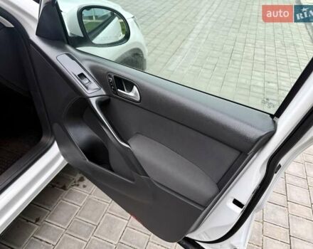 Белый Фольксваген Тигуан, объемом двигателя 1.98 л и пробегом 143 тыс. км за 9999 $, фото 31 на Automoto.ua