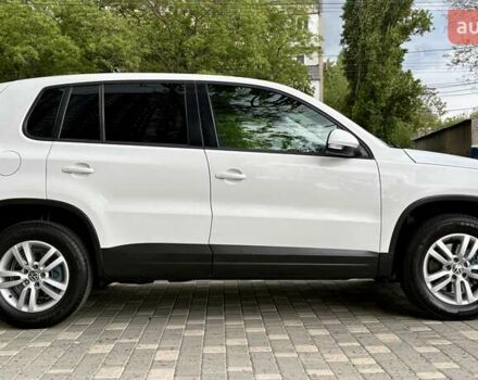 Білий Фольксваген Тігуан, об'ємом двигуна 1.98 л та пробігом 143 тис. км за 10400 $, фото 11 на Automoto.ua