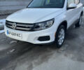 Белый Фольксваген Тигуан, объемом двигателя 1.98 л и пробегом 260 тыс. км за 10000 $, фото 1 на Automoto.ua