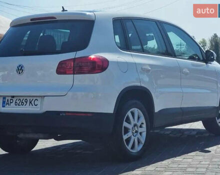 Белый Фольксваген Тигуан, объемом двигателя 1.98 л и пробегом 260 тыс. км за 10000 $, фото 5 на Automoto.ua