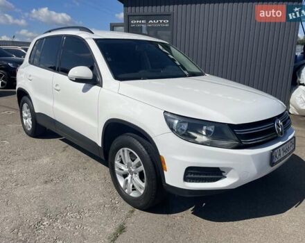 Белый Фольксваген Тигуан, объемом двигателя 1.98 л и пробегом 220 тыс. км за 12850 $, фото 2 на Automoto.ua