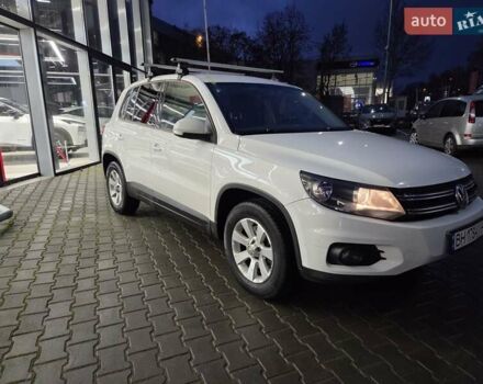 Белый Фольксваген Тигуан, объемом двигателя 1.98 л и пробегом 215 тыс. км за 12999 $, фото 1 на Automoto.ua