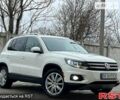 Белый Фольксваген Тигуан, объемом двигателя 2 л и пробегом 153 тыс. км за 12500 $, фото 1 на Automoto.ua