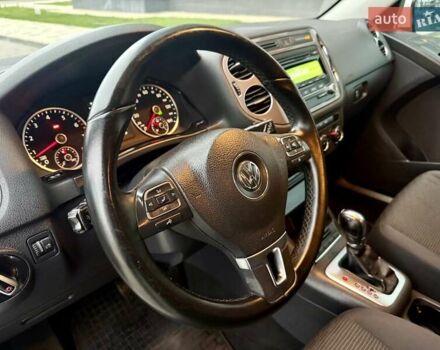 Белый Фольксваген Тигуан, объемом двигателя 1.98 л и пробегом 143 тыс. км за 9999 $, фото 37 на Automoto.ua