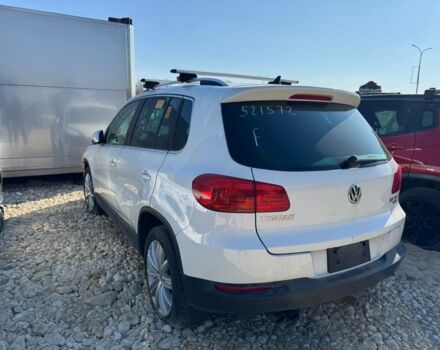Білий Фольксваген Тігуан, об'ємом двигуна 2 л та пробігом 202 тис. км за 9200 $, фото 3 на Automoto.ua