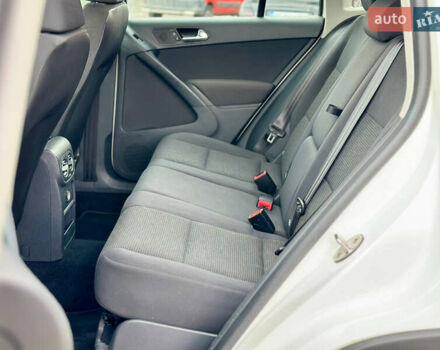 Белый Фольксваген Тигуан, объемом двигателя 1.98 л и пробегом 199 тыс. км за 11499 $, фото 17 на Automoto.ua