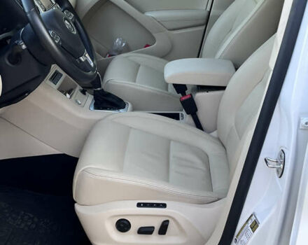 Белый Фольксваген Тигуан, объемом двигателя 1.98 л и пробегом 244 тыс. км за 13500 $, фото 36 на Automoto.ua