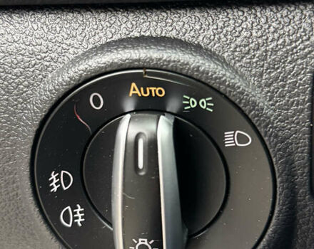 Белый Фольксваген Тигуан, объемом двигателя 1.97 л и пробегом 270 тыс. км за 12600 $, фото 24 на Automoto.ua