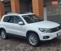 Білий Фольксваген Тігуан, об'ємом двигуна 2 л та пробігом 107 тис. км за 17000 $, фото 30 на Automoto.ua