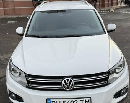Білий Фольксваген Тігуан, об'ємом двигуна 2 л та пробігом 91 тис. км за 14900 $, фото 1 на Automoto.ua