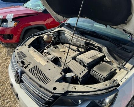 Білий Фольксваген Тігуан, об'ємом двигуна 2 л та пробігом 202 тис. км за 9200 $, фото 11 на Automoto.ua