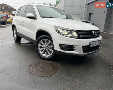 Белый Фольксваген Тигуан, объемом двигателя 1.97 л и пробегом 205 тыс. км за 14900 $, фото 1 на Automoto.ua