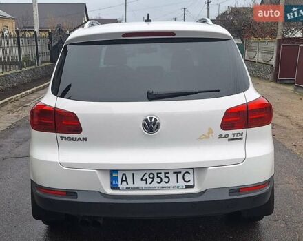 Білий Фольксваген Тігуан, об'ємом двигуна 2 л та пробігом 107 тис. км за 17000 $, фото 24 на Automoto.ua