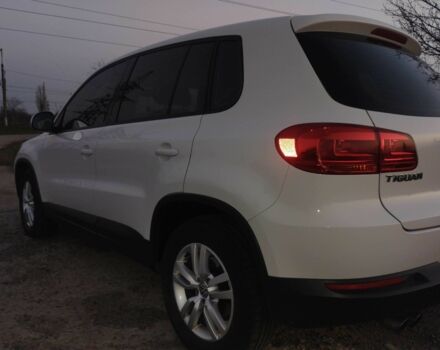 Білий Фольксваген Тігуан, об'ємом двигуна 2 л та пробігом 231 тис. км за 12100 $, фото 3 на Automoto.ua