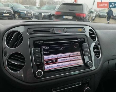 Білий Фольксваген Тігуан, об'ємом двигуна 2 л та пробігом 179 тис. км за 9900 $, фото 15 на Automoto.ua