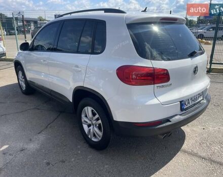 Белый Фольксваген Тигуан, объемом двигателя 1.98 л и пробегом 220 тыс. км за 12850 $, фото 5 на Automoto.ua