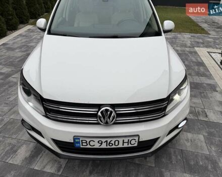 Белый Фольксваген Тигуан, объемом двигателя 2 л и пробегом 142 тыс. км за 12999 $, фото 3 на Automoto.ua
