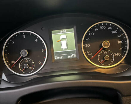 Белый Фольксваген Тигуан, объемом двигателя 1.97 л и пробегом 225 тыс. км за 14900 $, фото 10 на Automoto.ua