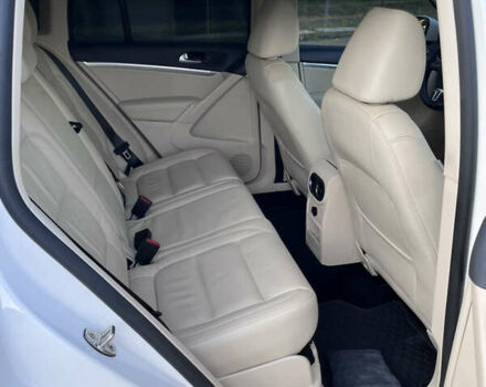 Белый Фольксваген Тигуан, объемом двигателя 1.98 л и пробегом 244 тыс. км за 13500 $, фото 11 на Automoto.ua