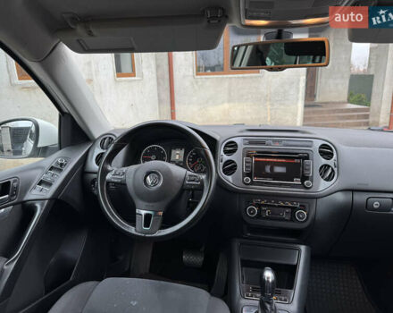 Белый Фольксваген Тигуан, объемом двигателя 1.97 л и пробегом 270 тыс. км за 12600 $, фото 10 на Automoto.ua