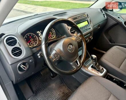 Белый Фольксваген Тигуан, объемом двигателя 1.98 л и пробегом 143 тыс. км за 9999 $, фото 38 на Automoto.ua