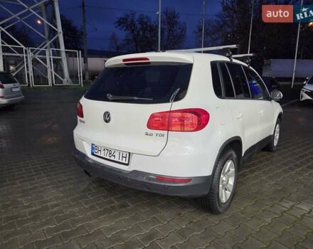 Белый Фольксваген Тигуан, объемом двигателя 1.98 л и пробегом 215 тыс. км за 12999 $, фото 3 на Automoto.ua