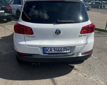Белый Фольксваген Тигуан, объемом двигателя 1.98 л и пробегом 220 тыс. км за 12850 $, фото 3 на Automoto.ua