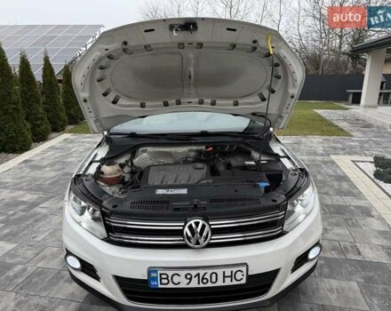 Белый Фольксваген Тигуан, объемом двигателя 2 л и пробегом 142 тыс. км за 12999 $, фото 45 на Automoto.ua