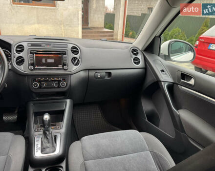 Белый Фольксваген Тигуан, объемом двигателя 1.97 л и пробегом 270 тыс. км за 12600 $, фото 9 на Automoto.ua