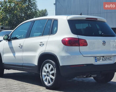 Белый Фольксваген Тигуан, объемом двигателя 1.98 л и пробегом 260 тыс. км за 10000 $, фото 6 на Automoto.ua