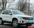 Белый Фольксваген Тигуан, объемом двигателя 2 л и пробегом 153 тыс. км за 12500 $, фото 1 на Automoto.ua