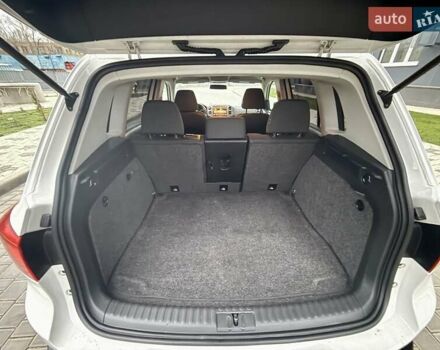 Белый Фольксваген Тигуан, объемом двигателя 1.98 л и пробегом 143 тыс. км за 9999 $, фото 4 на Automoto.ua