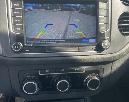 Белый Фольксваген Тигуан, объемом двигателя 1.98 л и пробегом 220 тыс. км за 12850 $, фото 13 на Automoto.ua