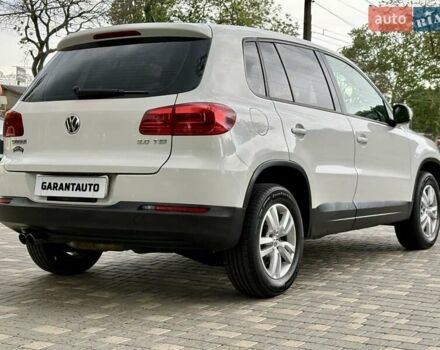 Білий Фольксваген Тігуан, об'ємом двигуна 1.98 л та пробігом 143 тис. км за 10400 $, фото 12 на Automoto.ua