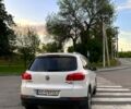 Білий Фольксваген Тігуан, об'ємом двигуна 2 л та пробігом 220 тис. км за 11000 $, фото 1 на Automoto.ua