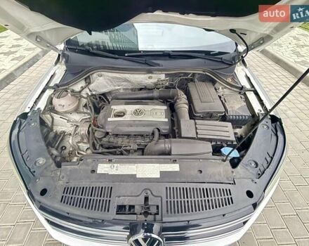 Белый Фольксваген Тигуан, объемом двигателя 1.98 л и пробегом 143 тыс. км за 9999 $, фото 2 на Automoto.ua