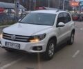 Білий Фольксваген Тігуан, об'ємом двигуна 2 л та пробігом 160 тис. км за 12200 $, фото 1 на Automoto.ua