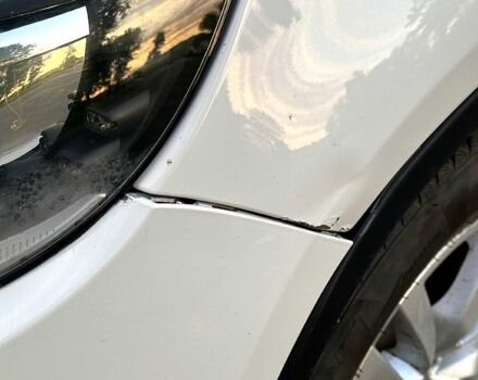 Белый Фольксваген Тигуан, объемом двигателя 2 л и пробегом 220 тыс. км за 11000 $, фото 5 на Automoto.ua