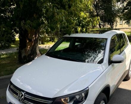 Белый Фольксваген Тигуан, объемом двигателя 2 л и пробегом 250 тыс. км за 10900 $, фото 8 на Automoto.ua