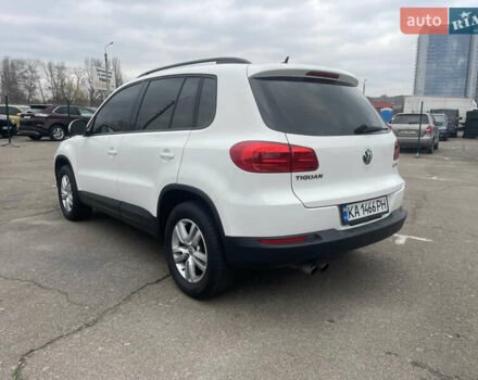 Білий Фольксваген Тігуан, об'ємом двигуна 1.98 л та пробігом 229 тис. км за 10500 $, фото 4 на Automoto.ua