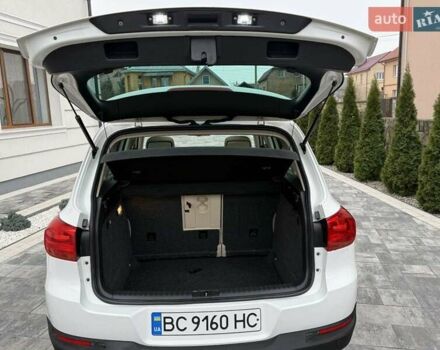 Белый Фольксваген Тигуан, объемом двигателя 2 л и пробегом 142 тыс. км за 12999 $, фото 25 на Automoto.ua