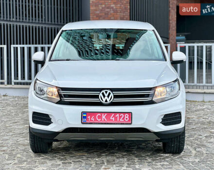 Белый Фольксваген Тигуан, объемом двигателя 1.98 л и пробегом 199 тыс. км за 11499 $, фото 2 на Automoto.ua