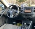 Белый Фольксваген Тигуан, объемом двигателя 2 л и пробегом 160 тыс. км за 10650 $, фото 17 на Automoto.ua